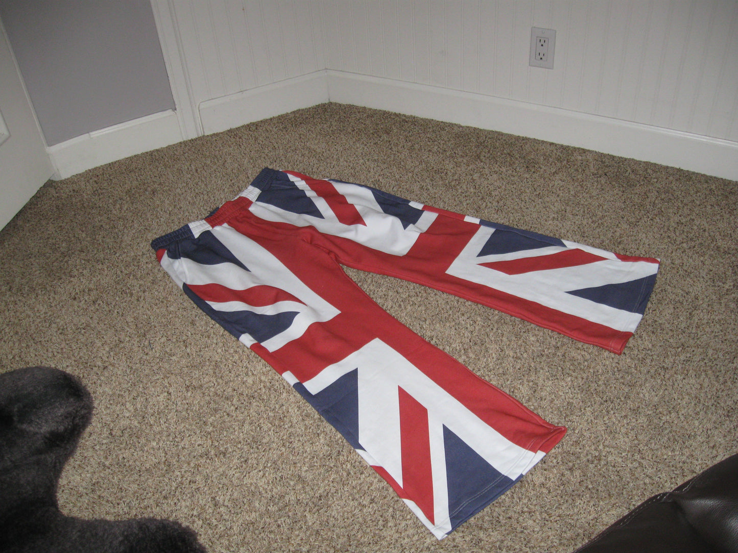 "UK" Sweats